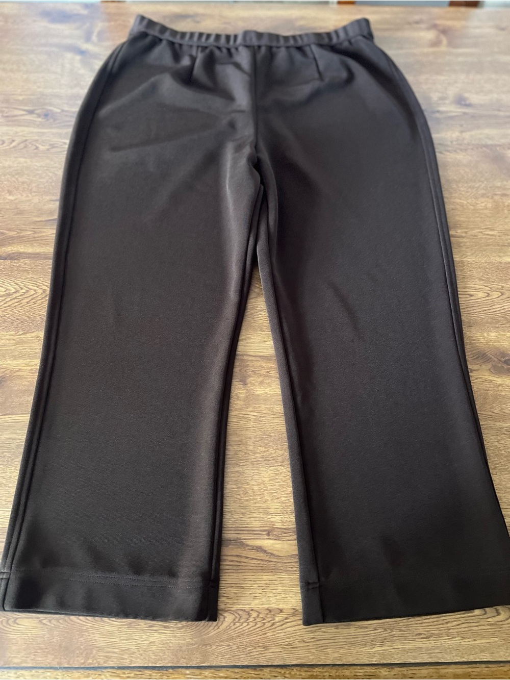 Womens Chicos Brown Pull On Pants size 2 Short
